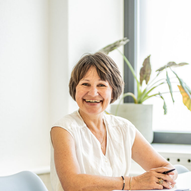 Cathy Pernet